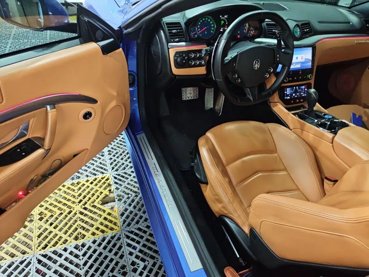 Maserati GranTurismo 2013 4.7L Sport Automatic — миниатюра 17