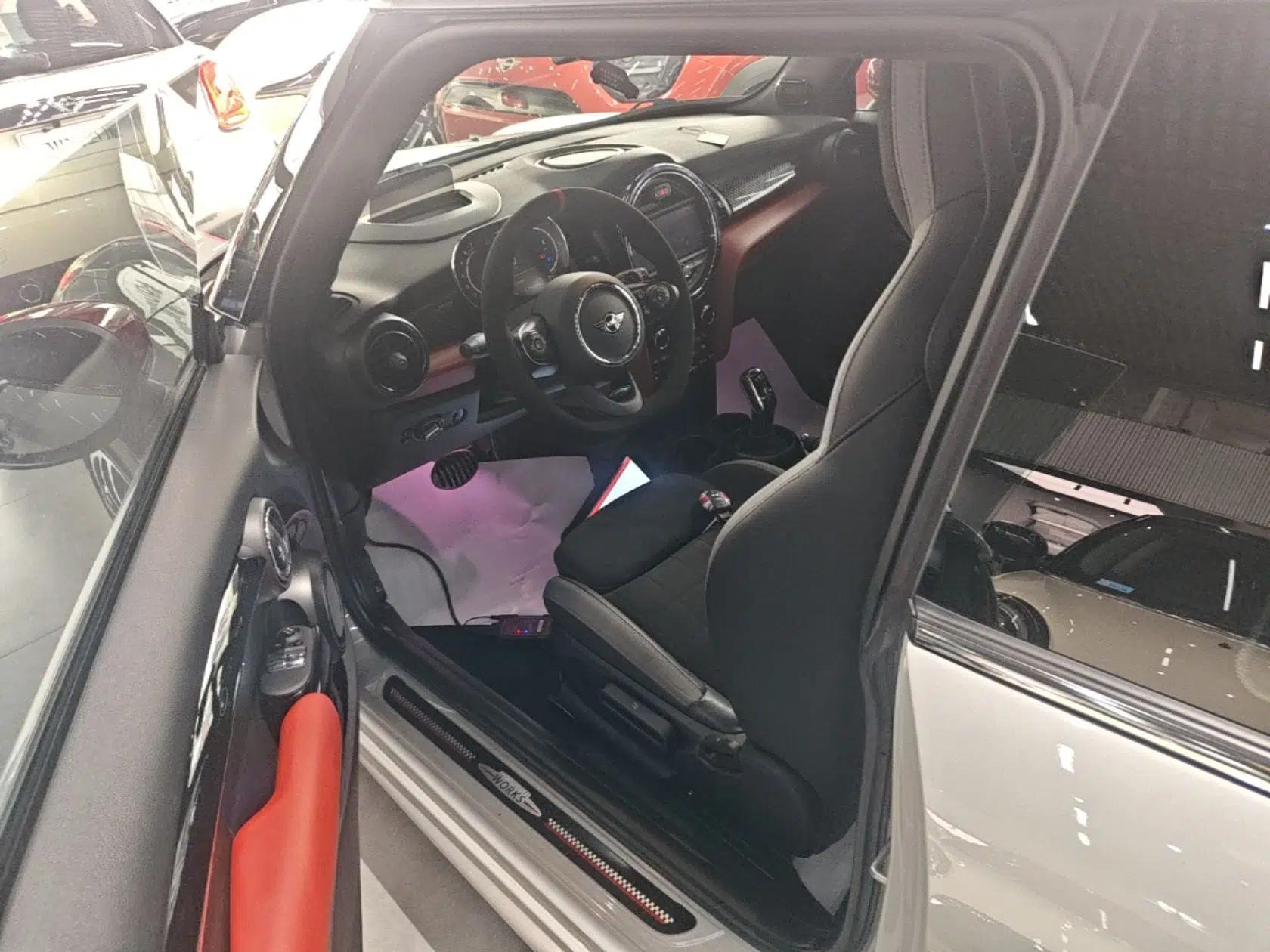 MINI JCW 2021 2.0T JOHN COOPER WORKS ALL-IN — миниатюра 18