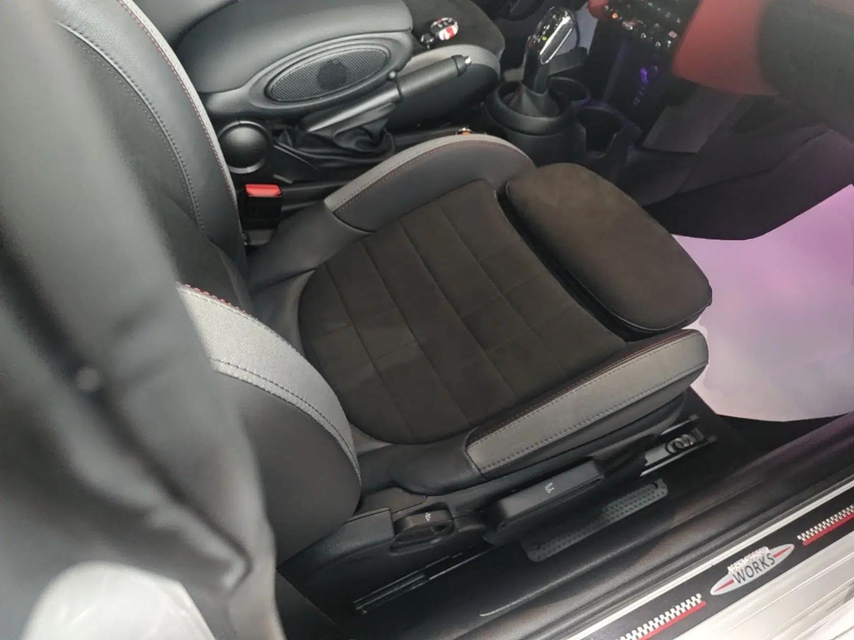 MINI JCW 2021 2.0T JOHN COOPER WORKS ALL-IN — миниатюра 23
