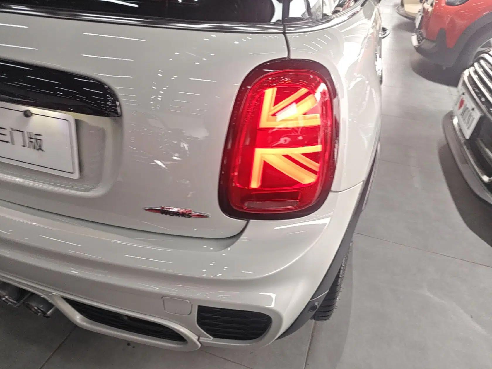 MINI JCW 2021 2.0T JOHN COOPER WORKS ALL-IN — миниатюра 7