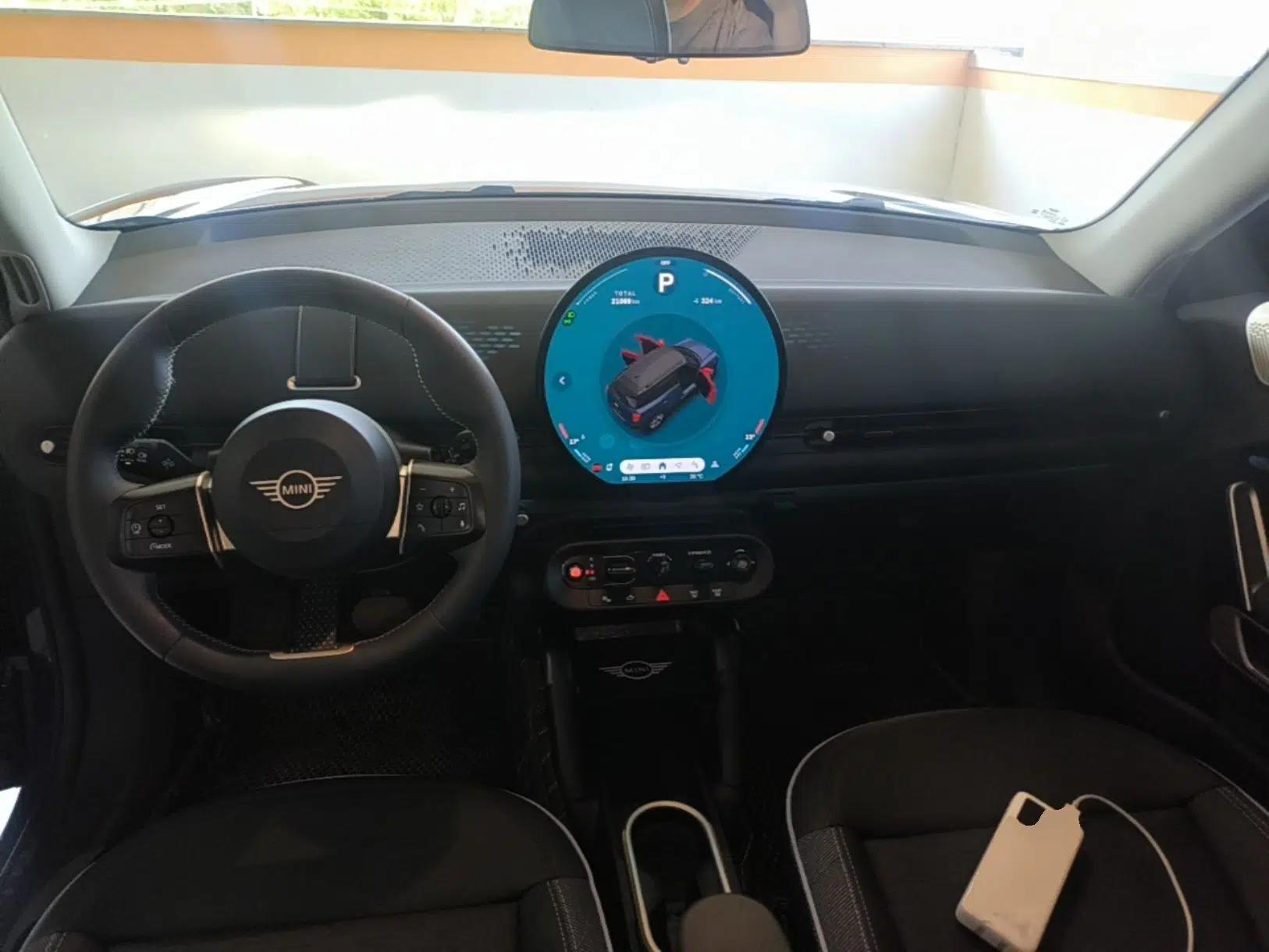 MINI Electric ACEMAN 2024 E Classic Edition — миниатюра 13