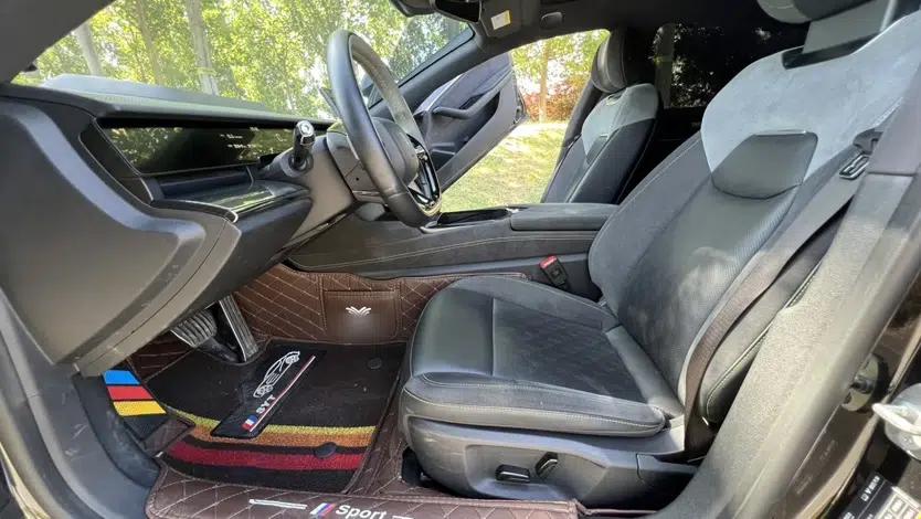 NETA S 2022 All-Electric 650 km Four-Wheel Drive Flagship Edition — миниатюра 21