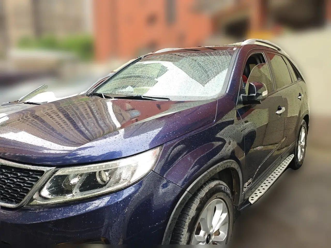 Kia Sorento 2013 2.4L 7-seat Gasoline Luxury Edition — миниатюра 1