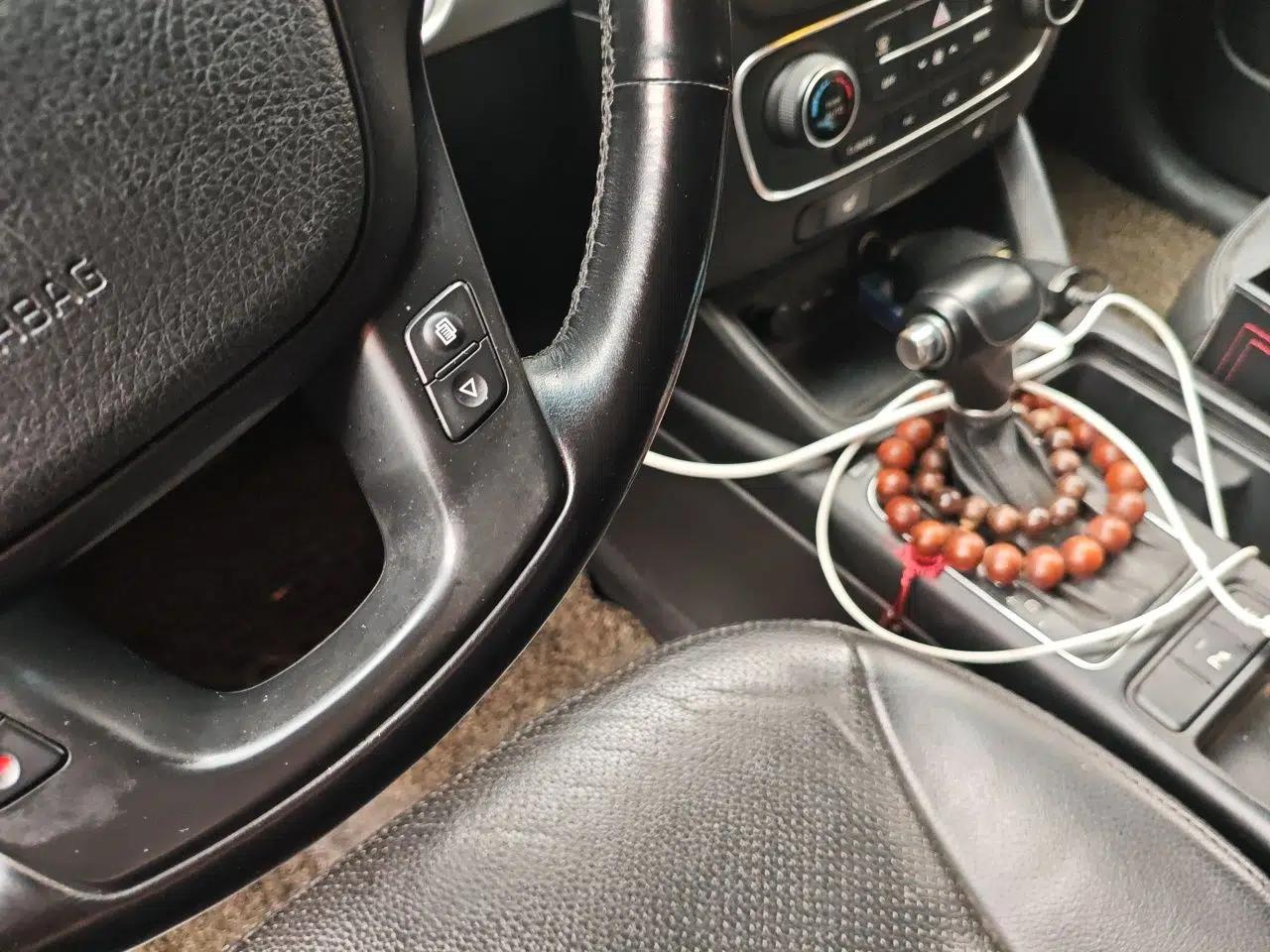Kia Sorento 2013 2.4L 7-seat Gasoline Luxury Edition — миниатюра 15