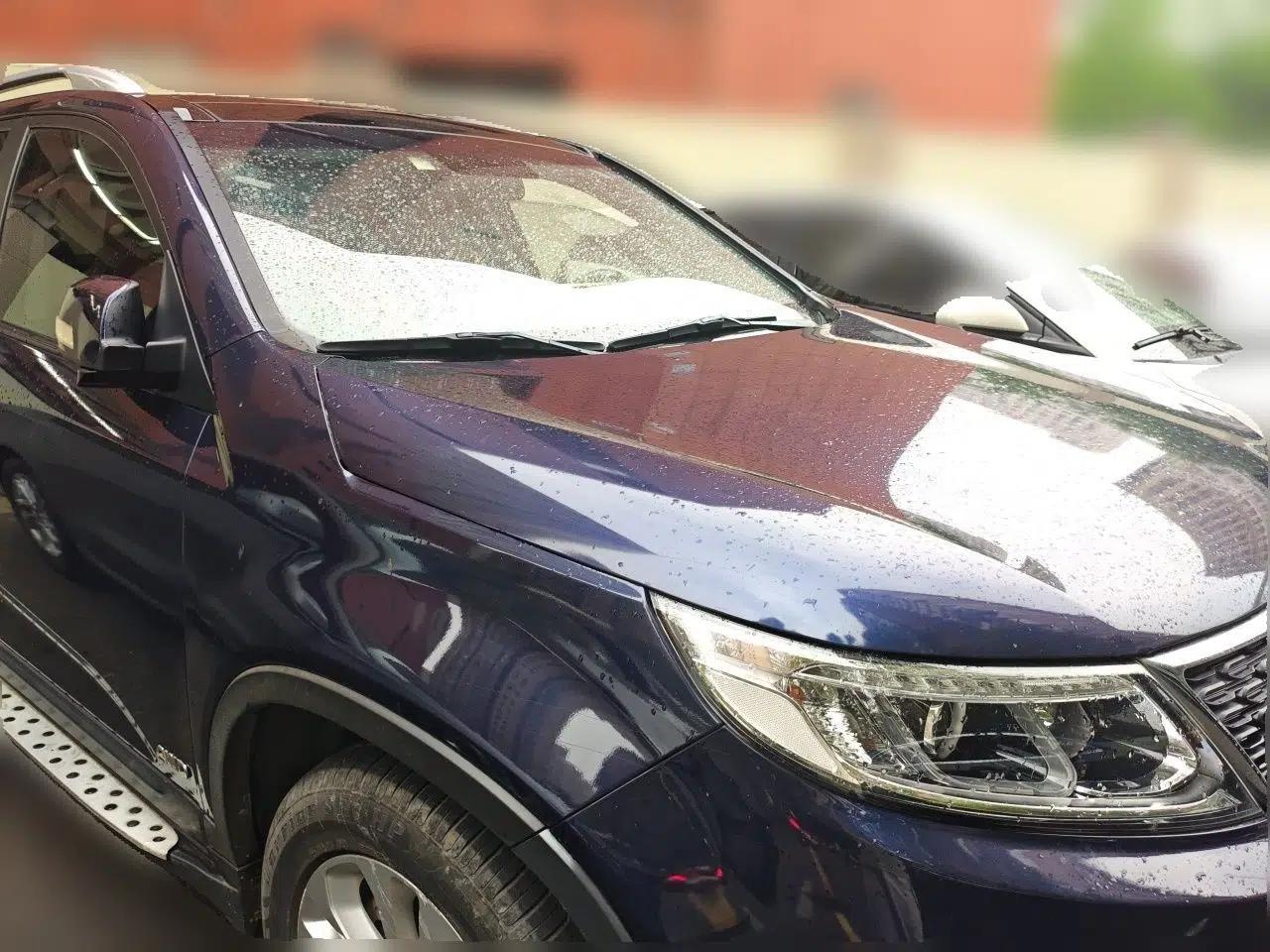 Kia Sorento 2013 2.4L 7-seat Gasoline Luxury Edition — миниатюра 3