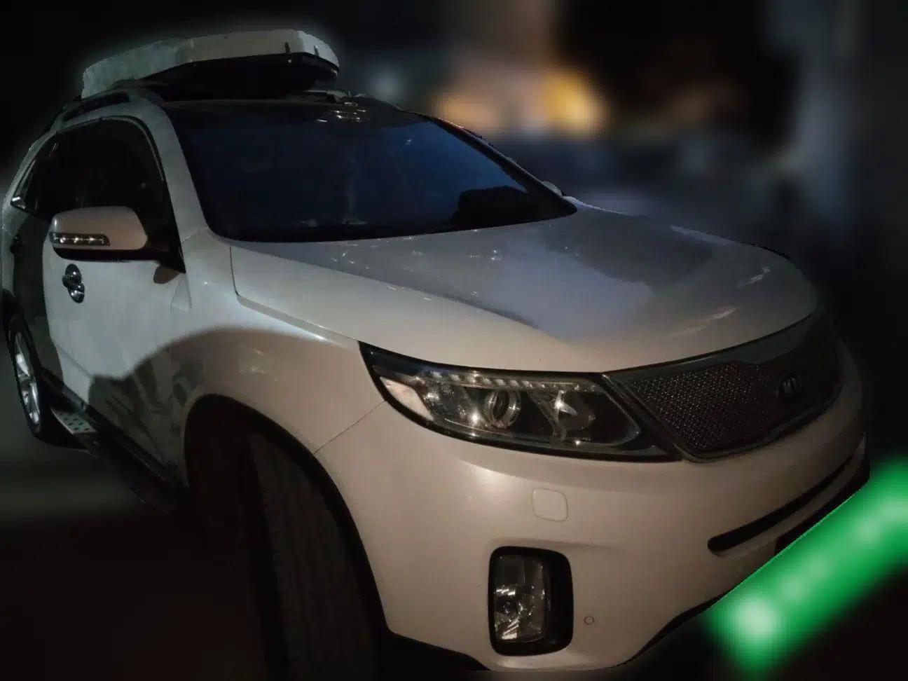 Kia Sorento 2013 2.2T 7-Seater Diesel Supreme Edition — миниатюра 3