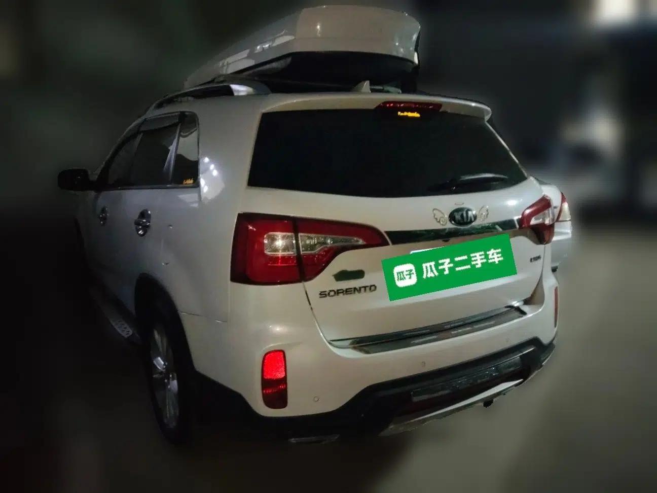 Kia Sorento 2013 2.2T 7-Seater Diesel Supreme Edition — миниатюра 4