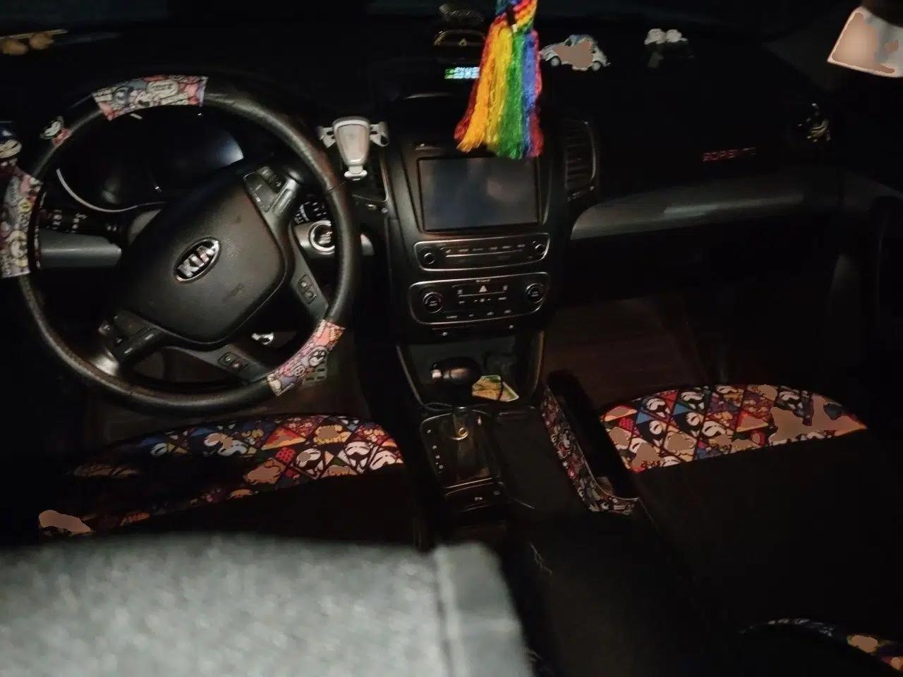 Kia Sorento 2013 2.2T 7-Seater Diesel Supreme Edition — миниатюра 10