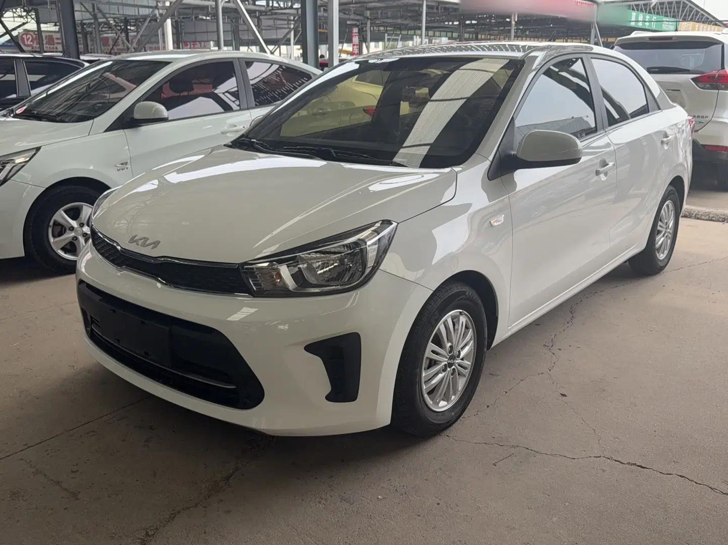 Kia Pegas 2020 Revised Version 1.4L Automatic Comfortable with Sunroof — миниатюра 3