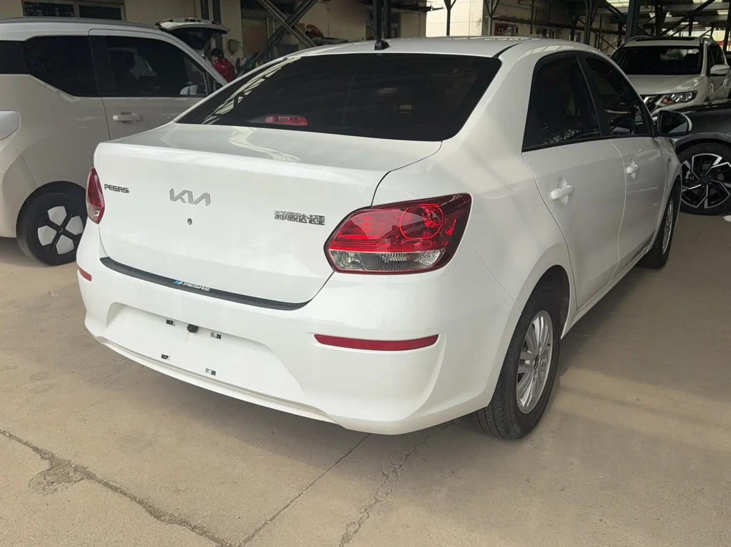 Kia Pegas 2020 Revised Version 1.4L Automatic Comfortable with Sunroof — миниатюра 5