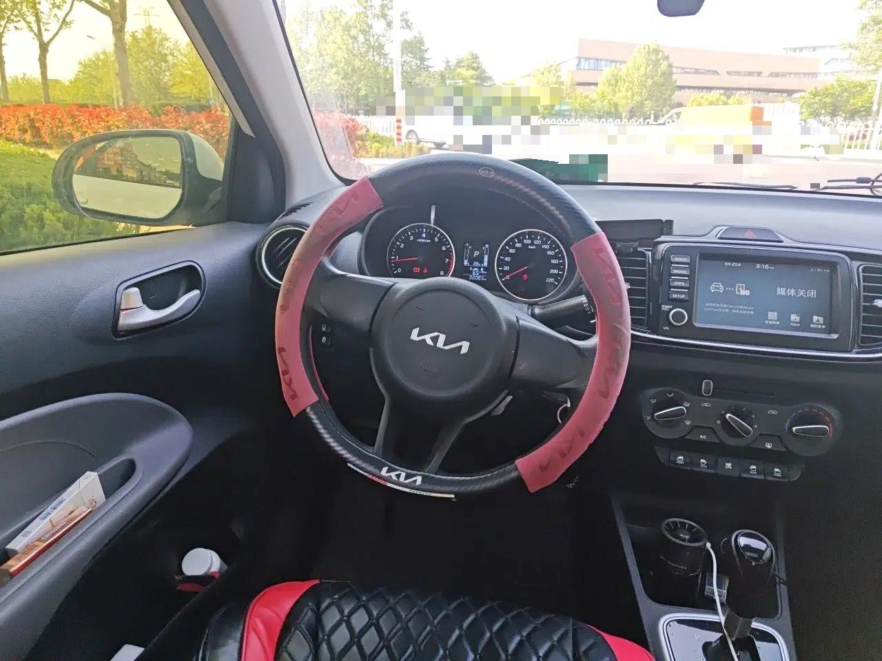 Kia Pegas 2020 Revised Version 1.4L Automatic Comfortable with Sunroof — миниатюра 8