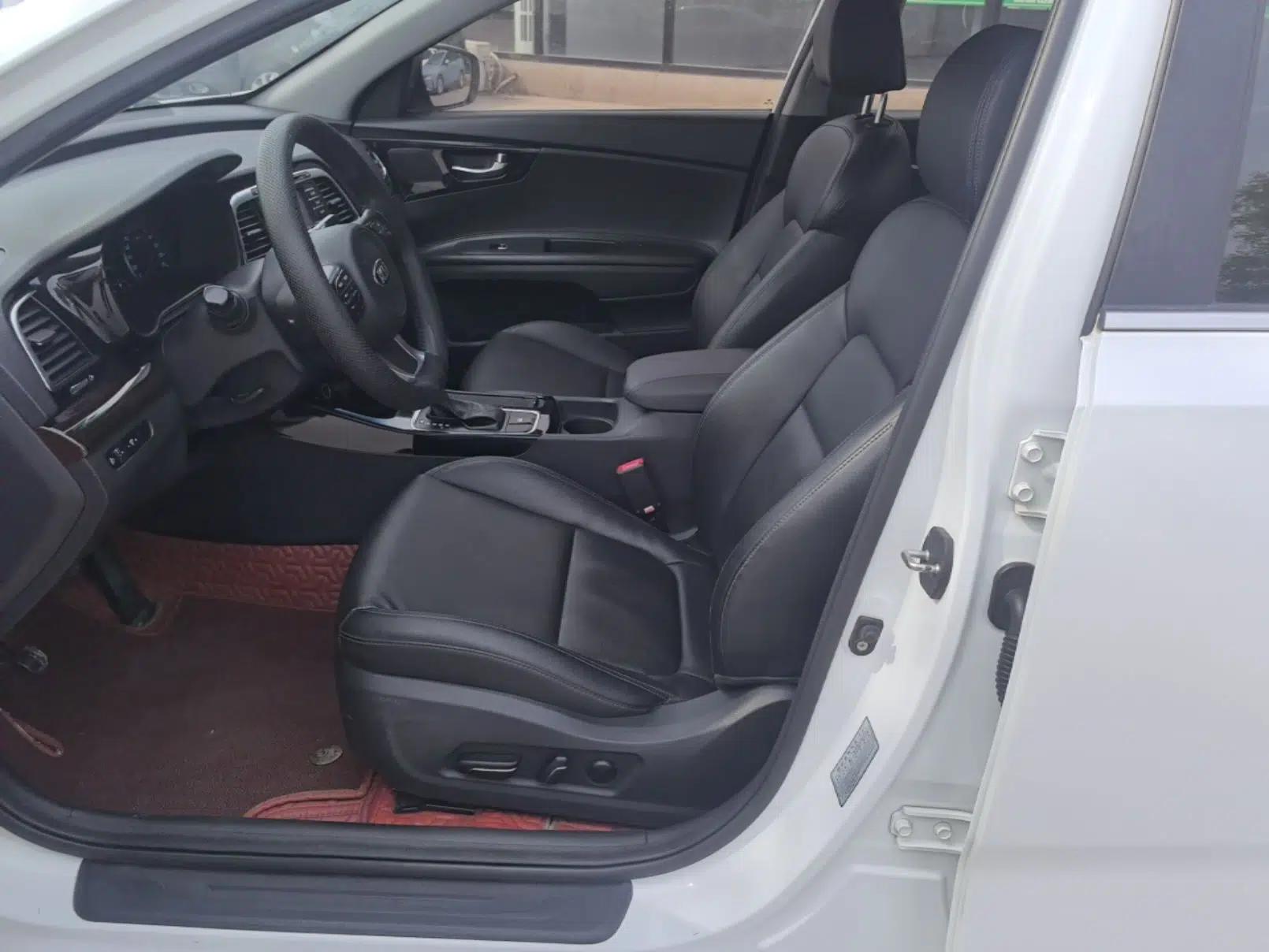 Kia K4 2015 1.8L Automatic GLS Special — миниатюра 18