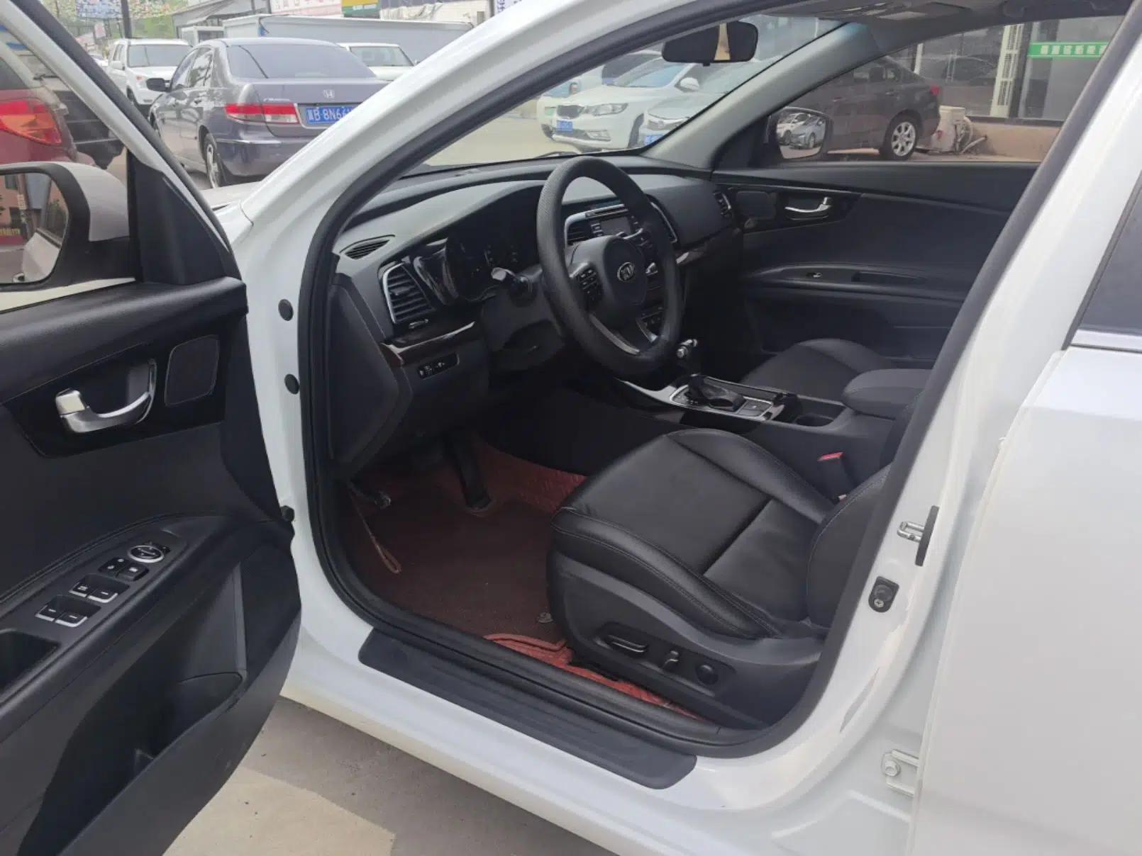 Kia K4 2015 1.8L Automatic GLS Special — миниатюра 19
