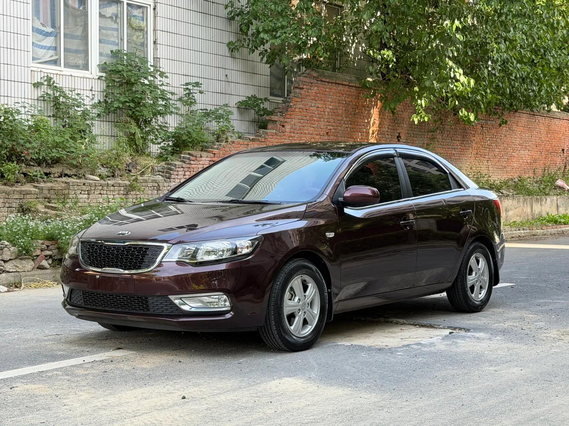 Kia Forte 2014 1.6L AT GL — миниатюра 1