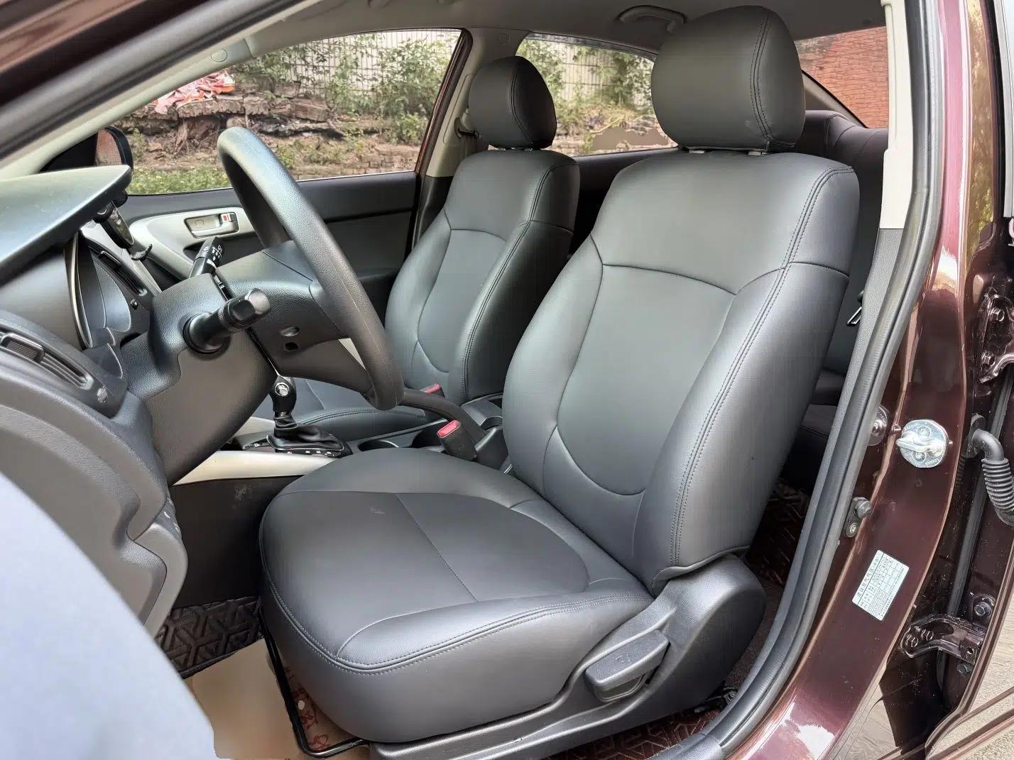Kia Forte 2014 1.6L AT GL — миниатюра 18
