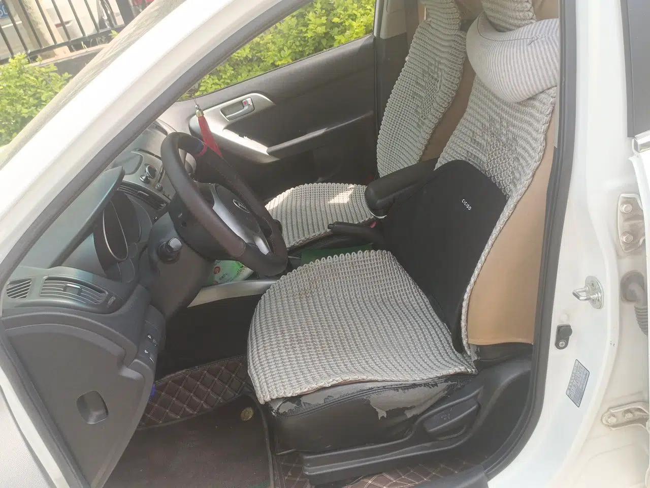 Kia Forte 2014 1.6L MT GL — миниатюра 16
