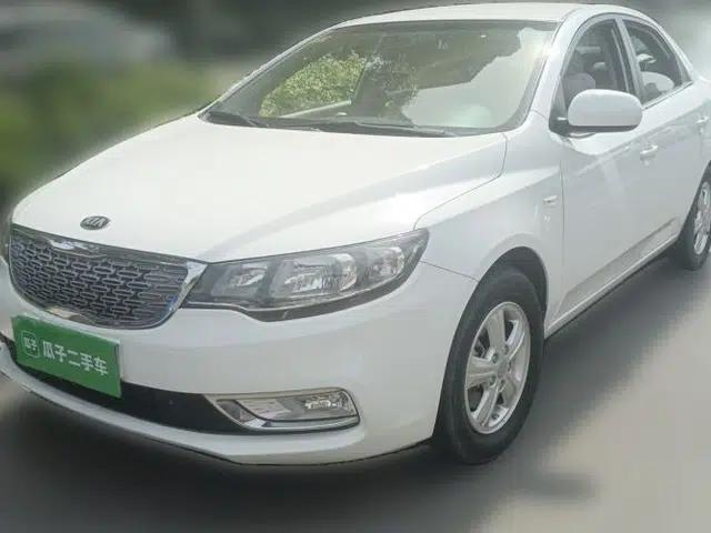 Kia Forte 2014 1.6L MT GL