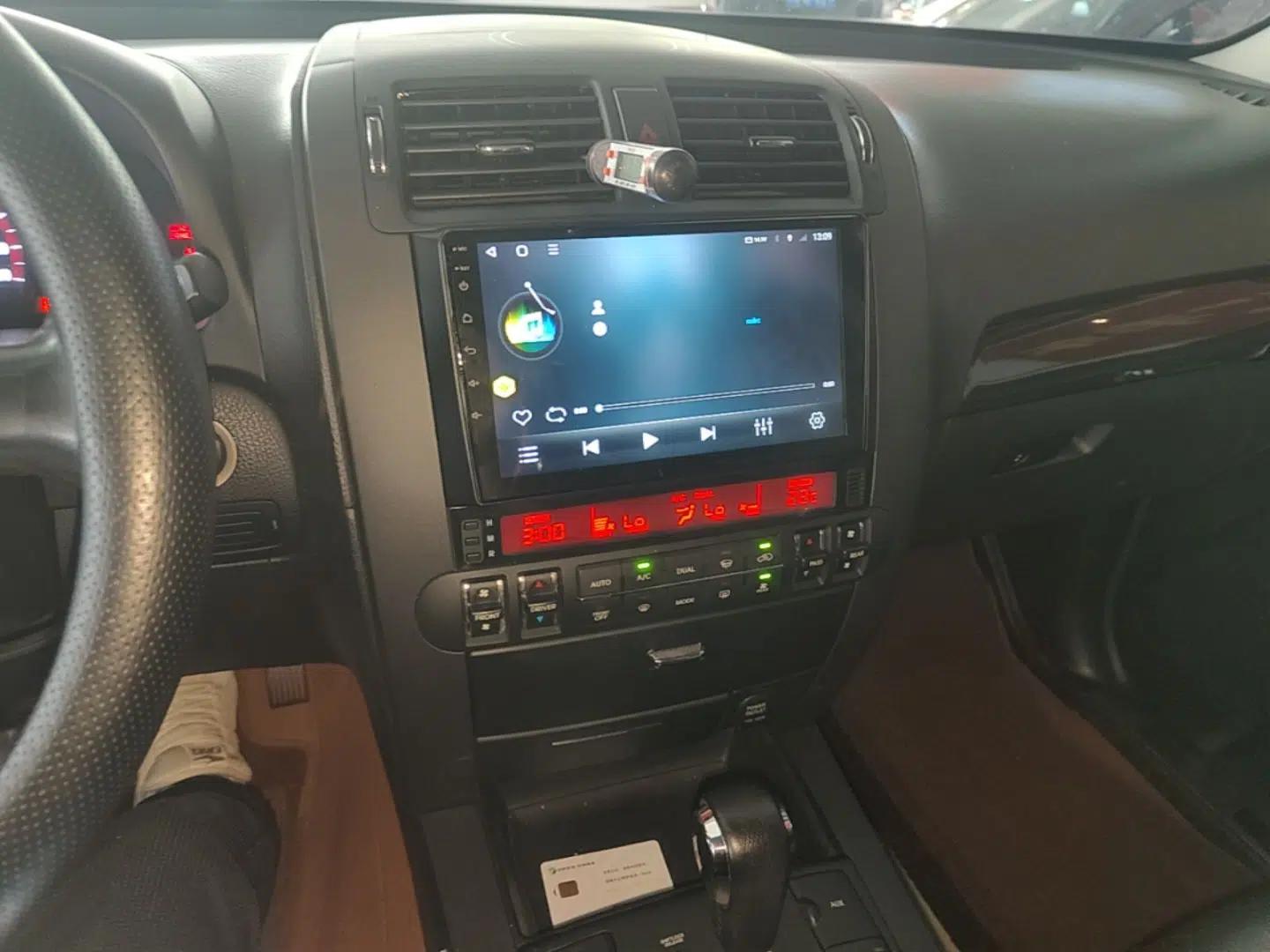 Kia Borrego 2015 3.8L Luxury Edition China IV — миниатюра 16