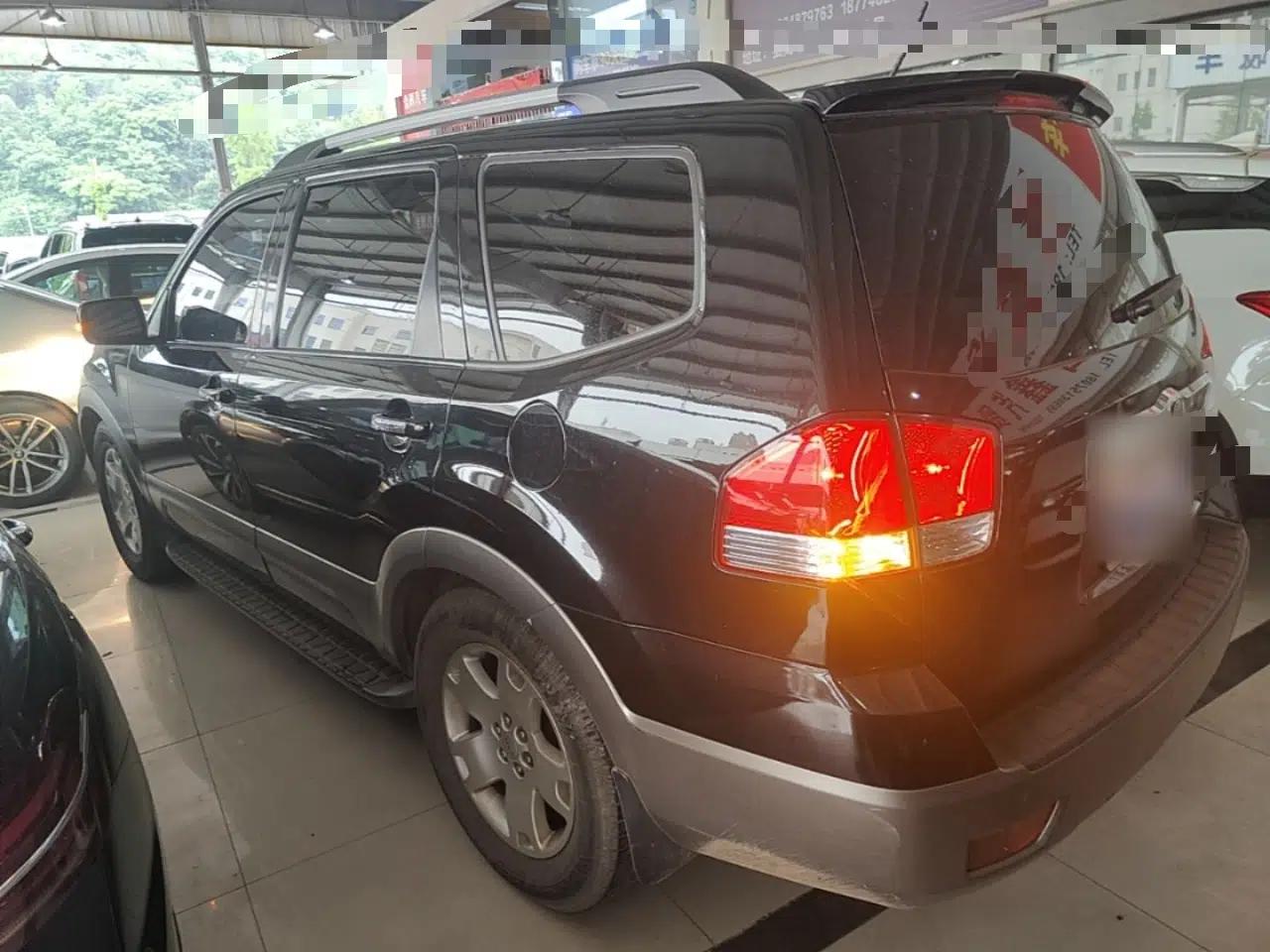 Kia Borrego 2015 3.8L Luxury Edition China IV — миниатюра 4