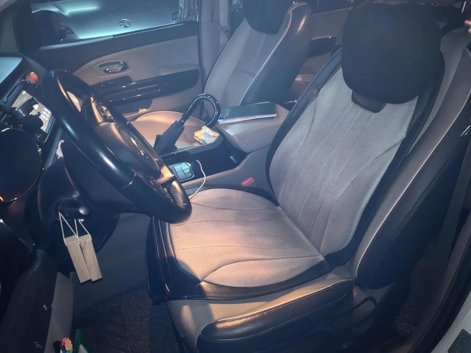 Kia Carnival 2017 2.2T Luxury Edition China V Standard — миниатюра 16