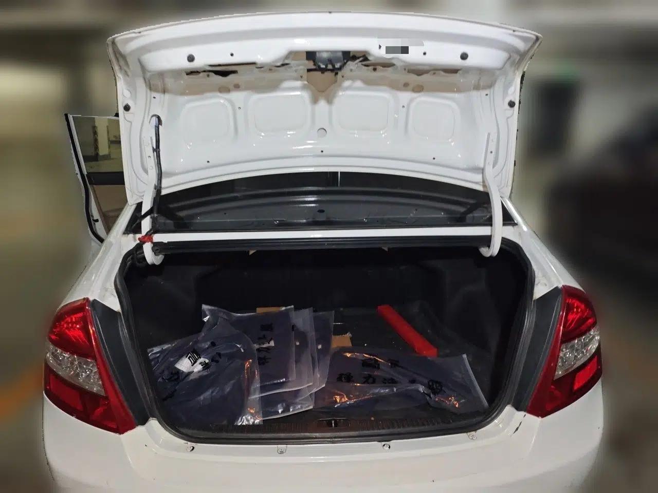 Kia Cerato 2012 1.6L MT GL — миниатюра 20