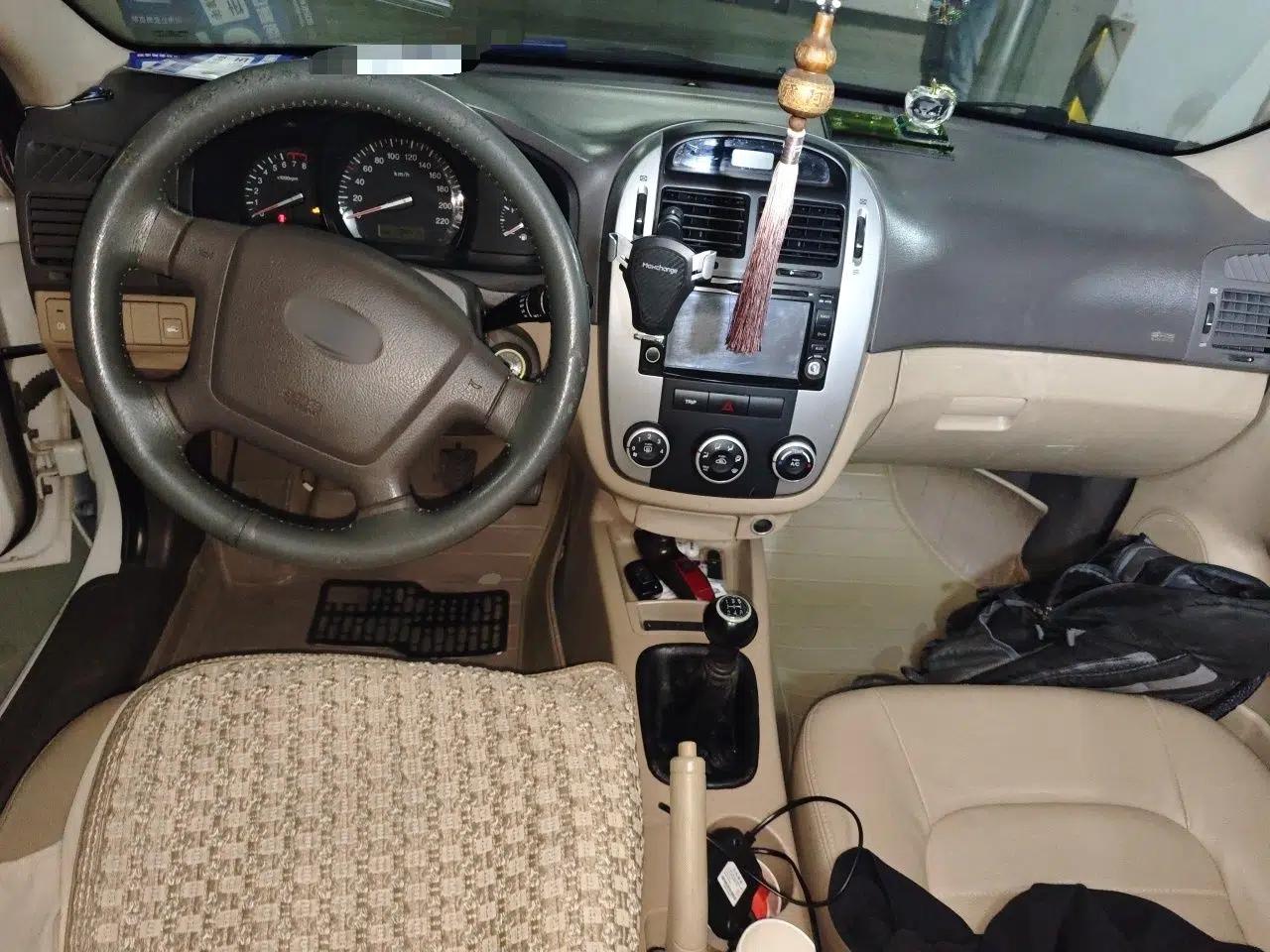Kia Cerato 2012 1.6L MT GL — миниатюра 10