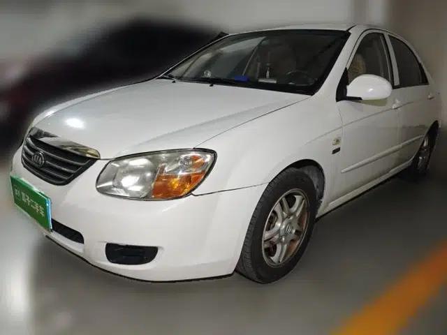 Kia Cerato 2012 1.6L MT GL