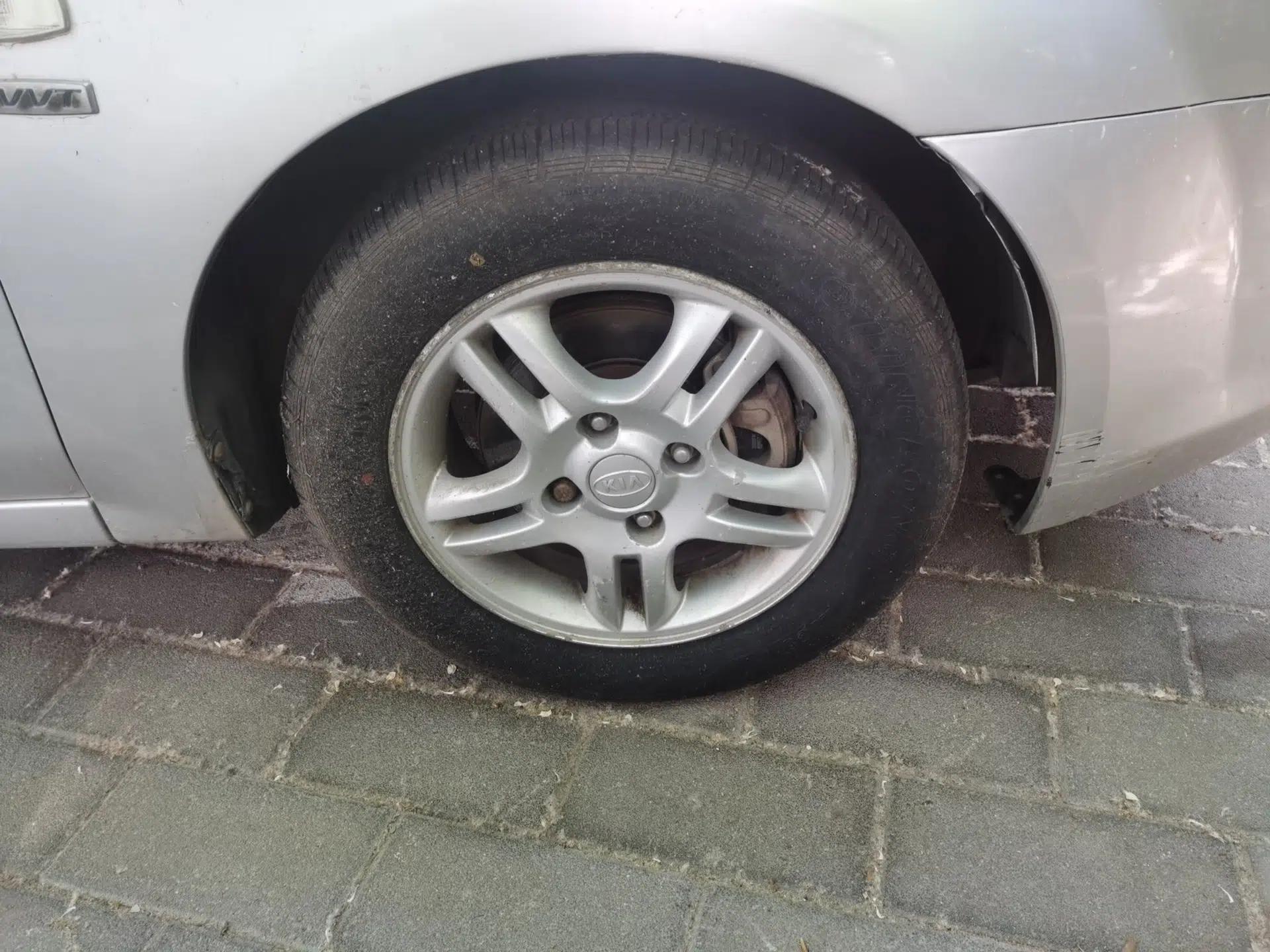 Kia Cerato 2010 1.6L MT GL — миниатюра 8