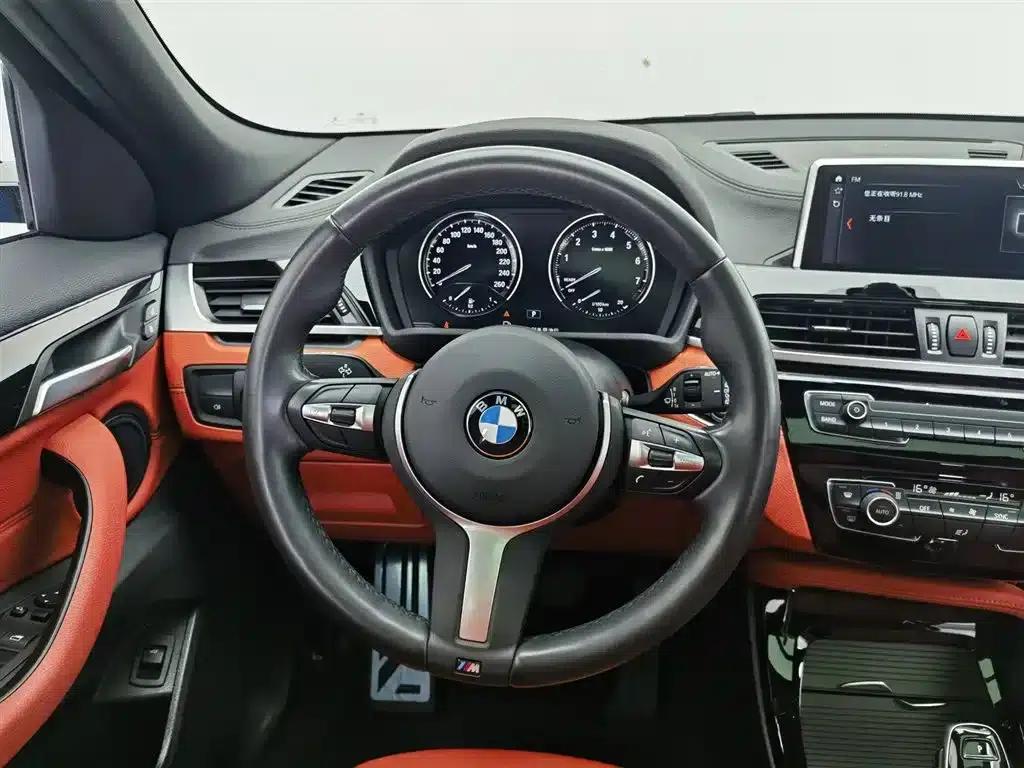 BMW X2 2020 sDrive25i Leading M Sport Package — миниатюра 11