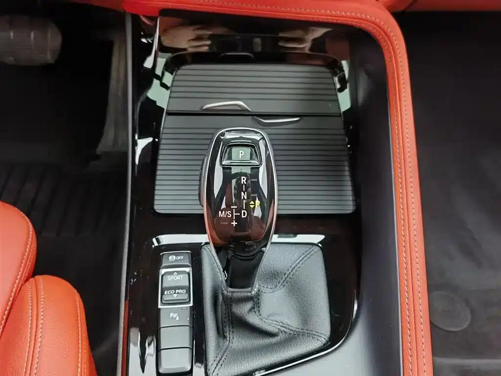BMW X2 2020 sDrive25i Leading M Sport Package — миниатюра 13