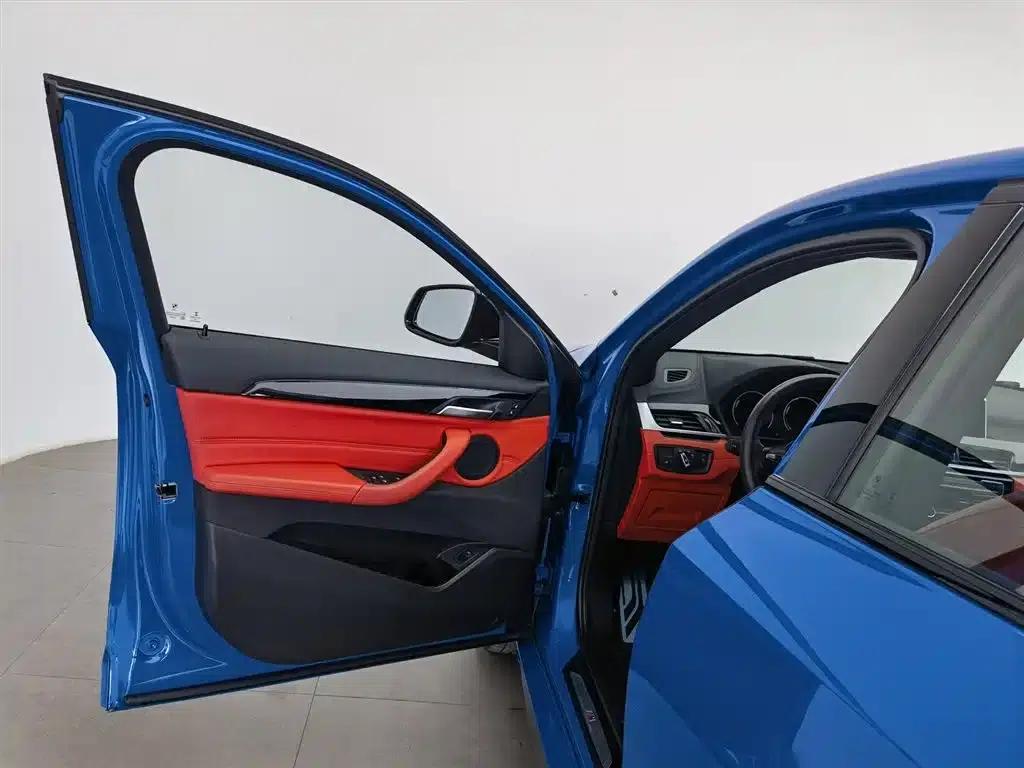 BMW X2 2020 sDrive25i Leading M Sport Package — миниатюра 8