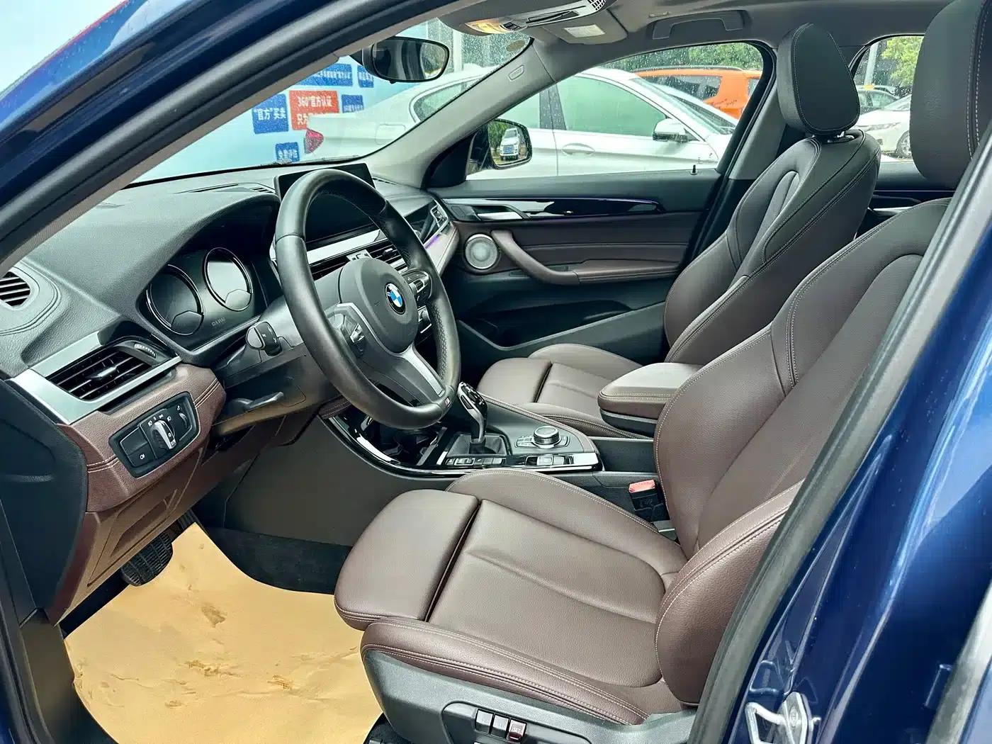 BMW X2 2022 sDrive25i M Sport Package — миниатюра 8