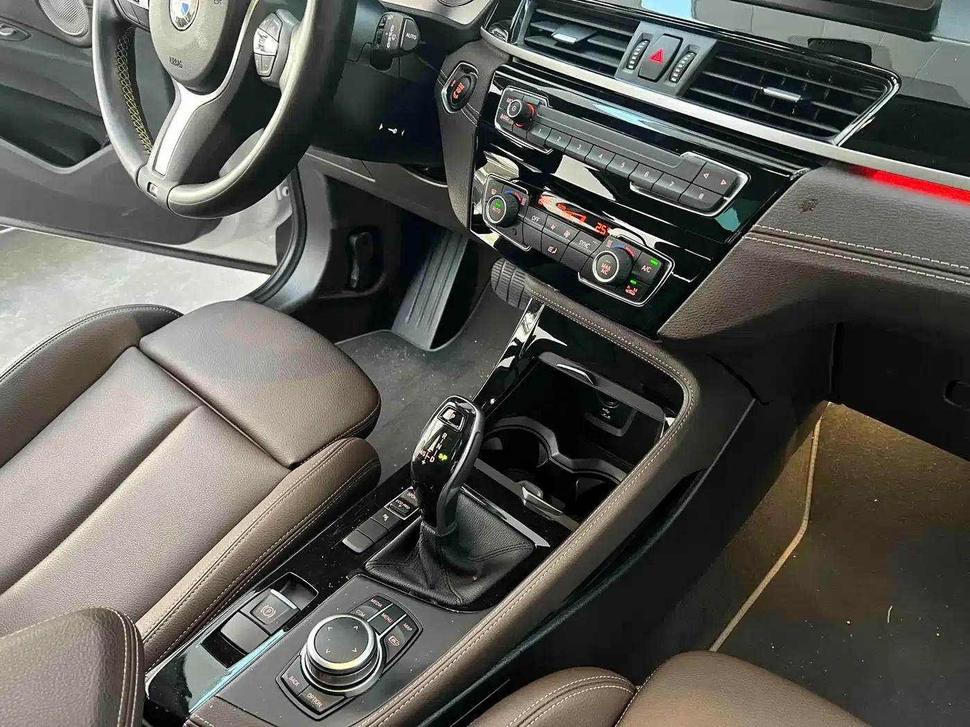 BMW X2 2023 sDrive25i M Sport Package — миниатюра 14