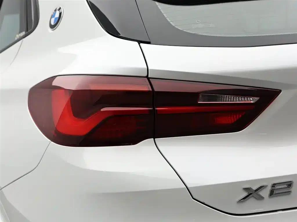 2021 BMW X2 Facelift sDrive25i M Sport Package — миниатюра 7