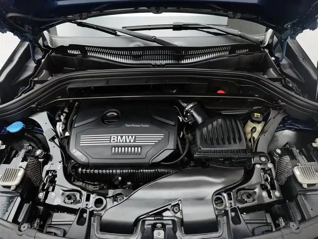 2021 BMW X2 Facelift sDrive25i M Sport Package — миниатюра 6