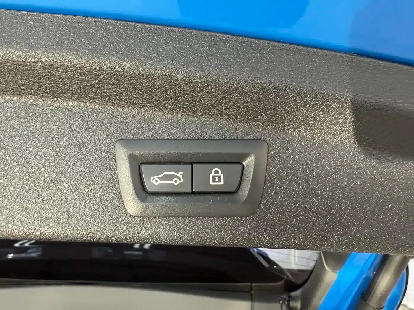 2020 BMW X2 xDrive25i M Sport Package — миниатюра 22