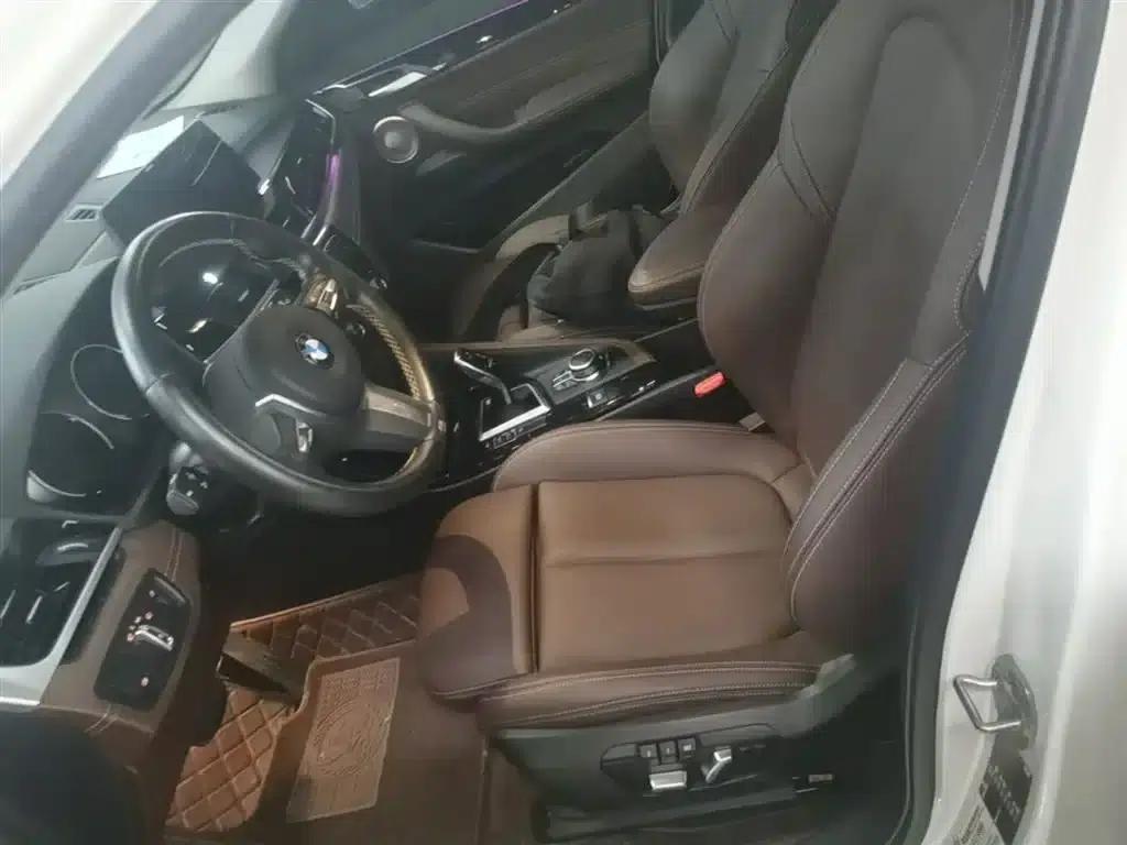 BMW X2 2023 sDrive25i M Sport Shadow Edition — миниатюра 15