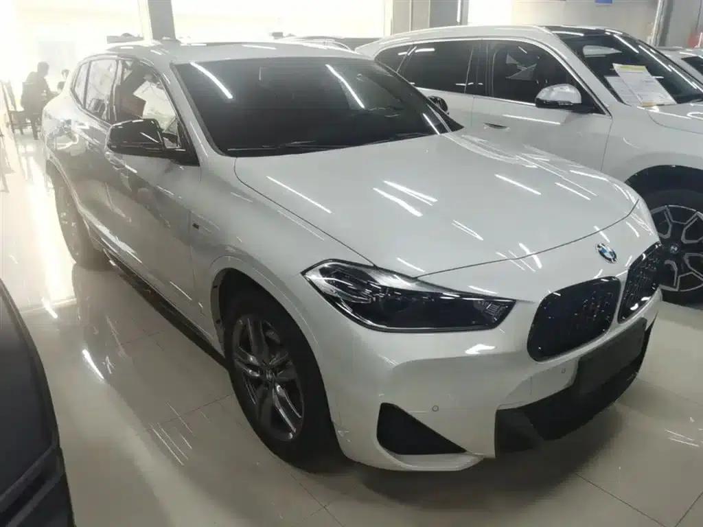 BMW X2 2023 sDrive25i M Sport Shadow Edition — миниатюра 4