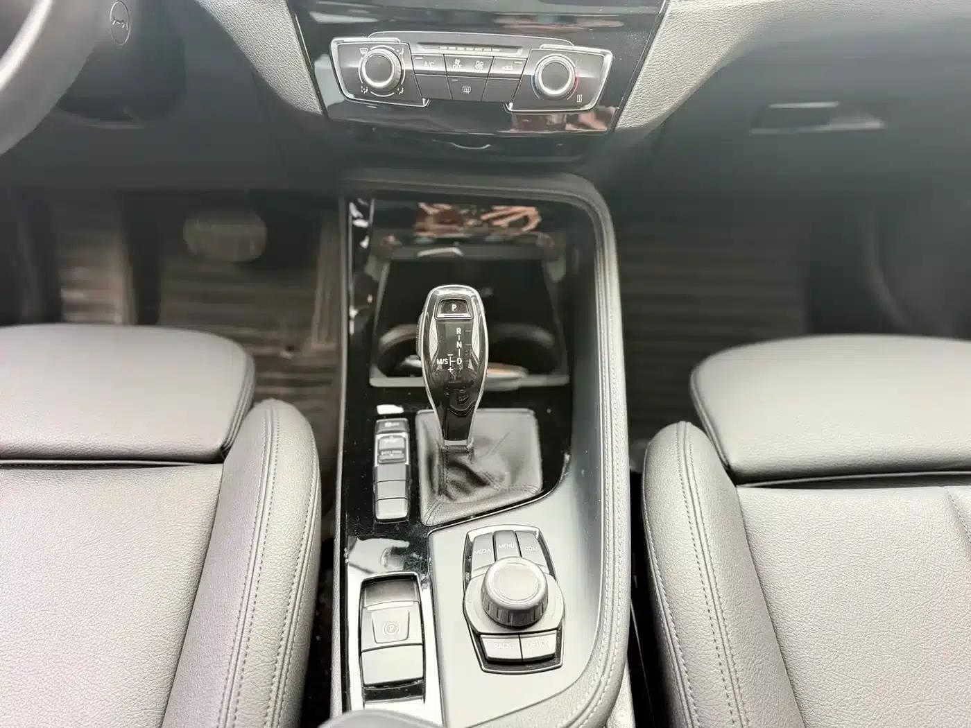 2019 BMW X2 Imported sDrive20i M Sport Package (China VI Emission Standard) — миниатюра 12