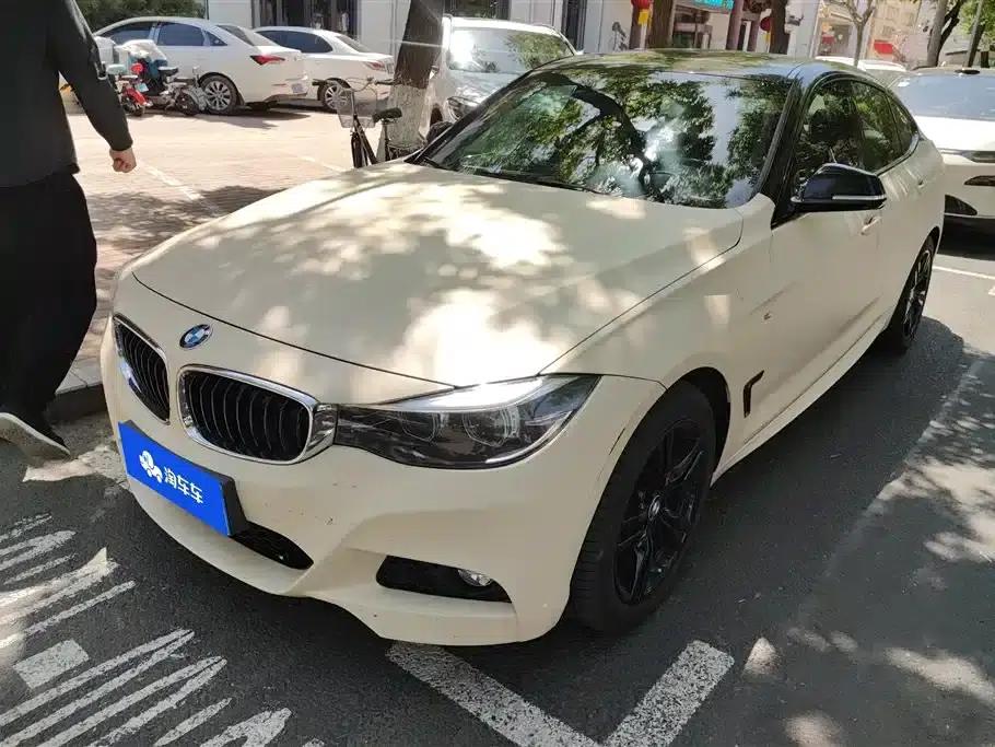 2019 BMW 3 Series GT 320i M Sport Shadow Edition — миниатюра 1