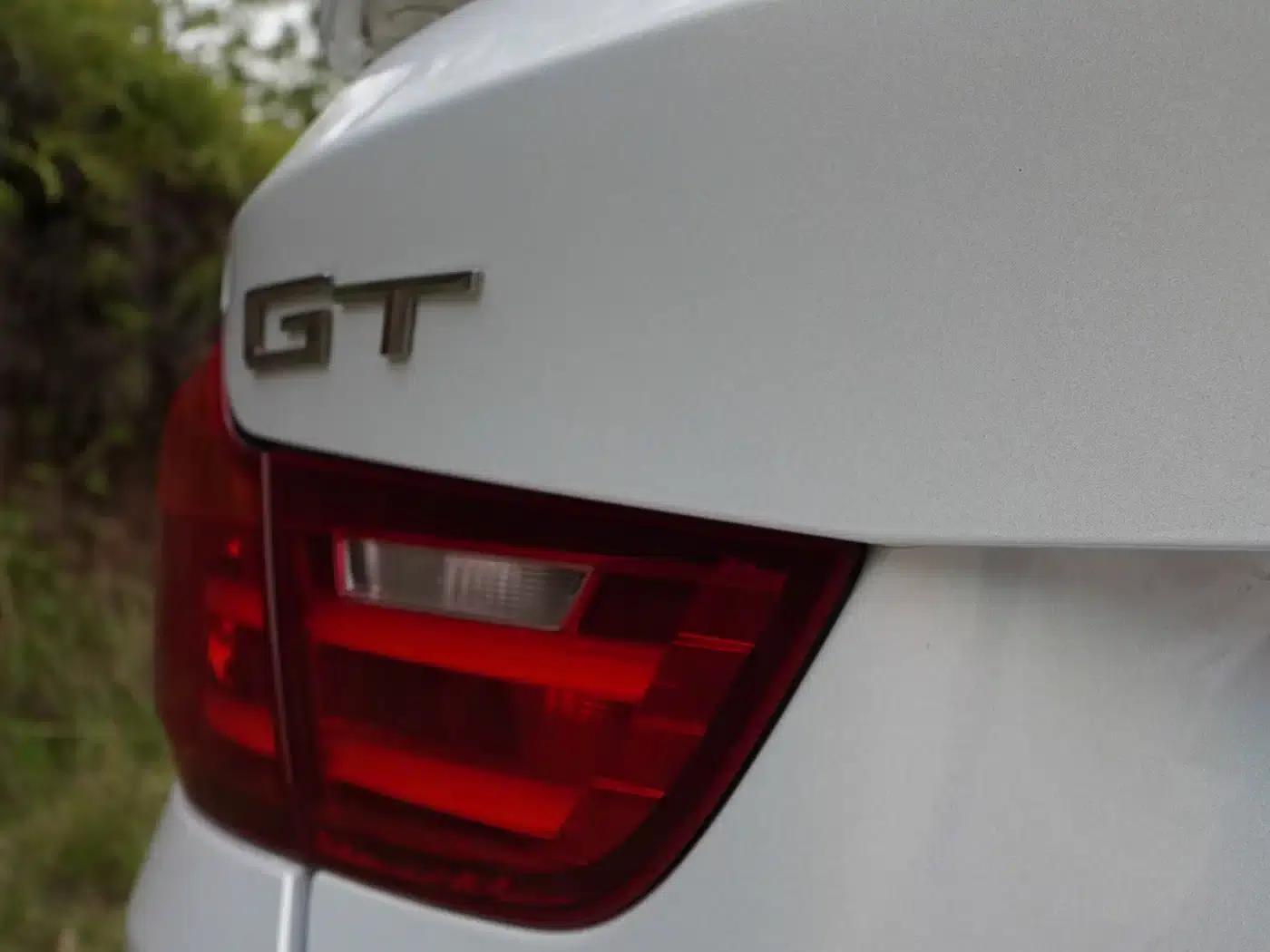 BMW 3 Series GT 2013 320i Leading Edition — миниатюра 27