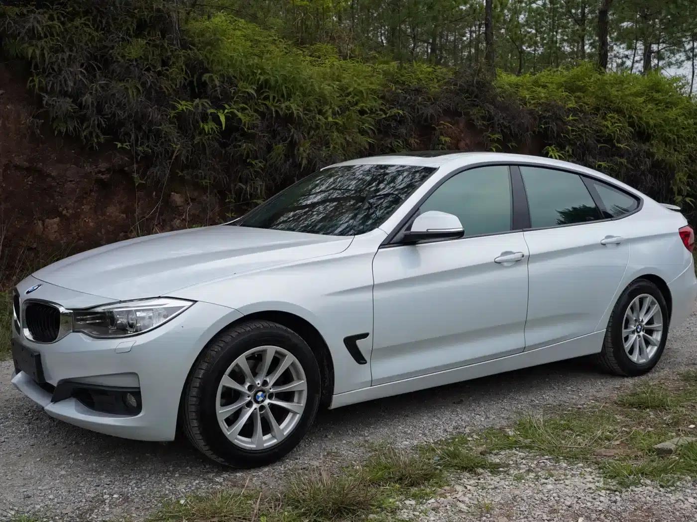 BMW 3 Series GT 2013 320i Leading Edition — миниатюра 42