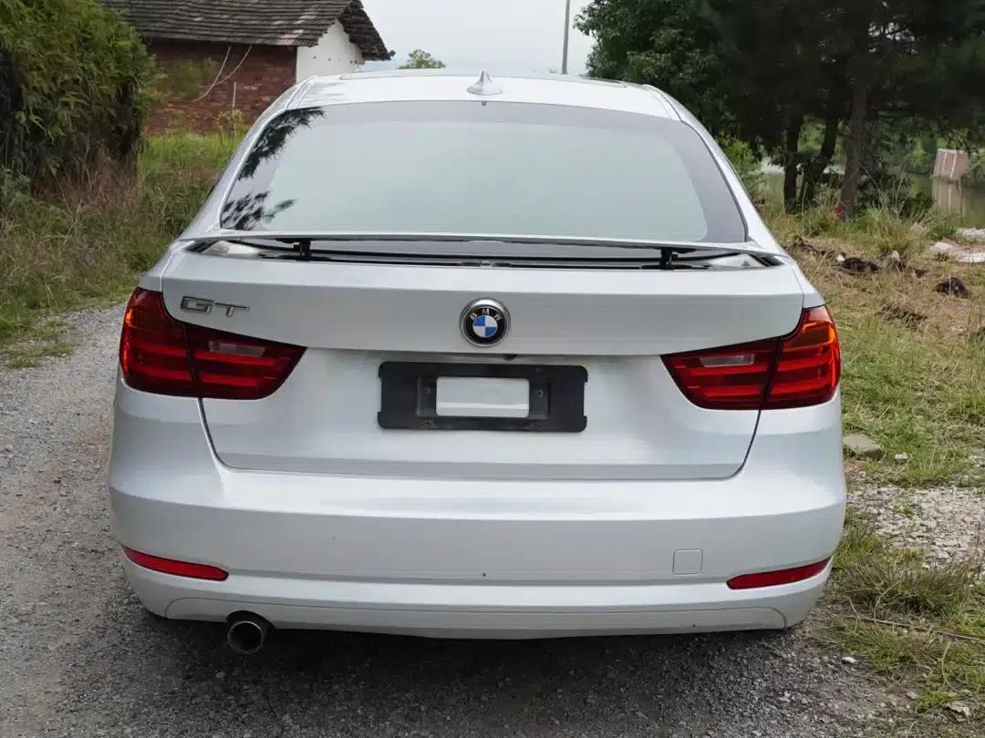 BMW 3 Series GT 2013 320i Leading Edition — миниатюра 8