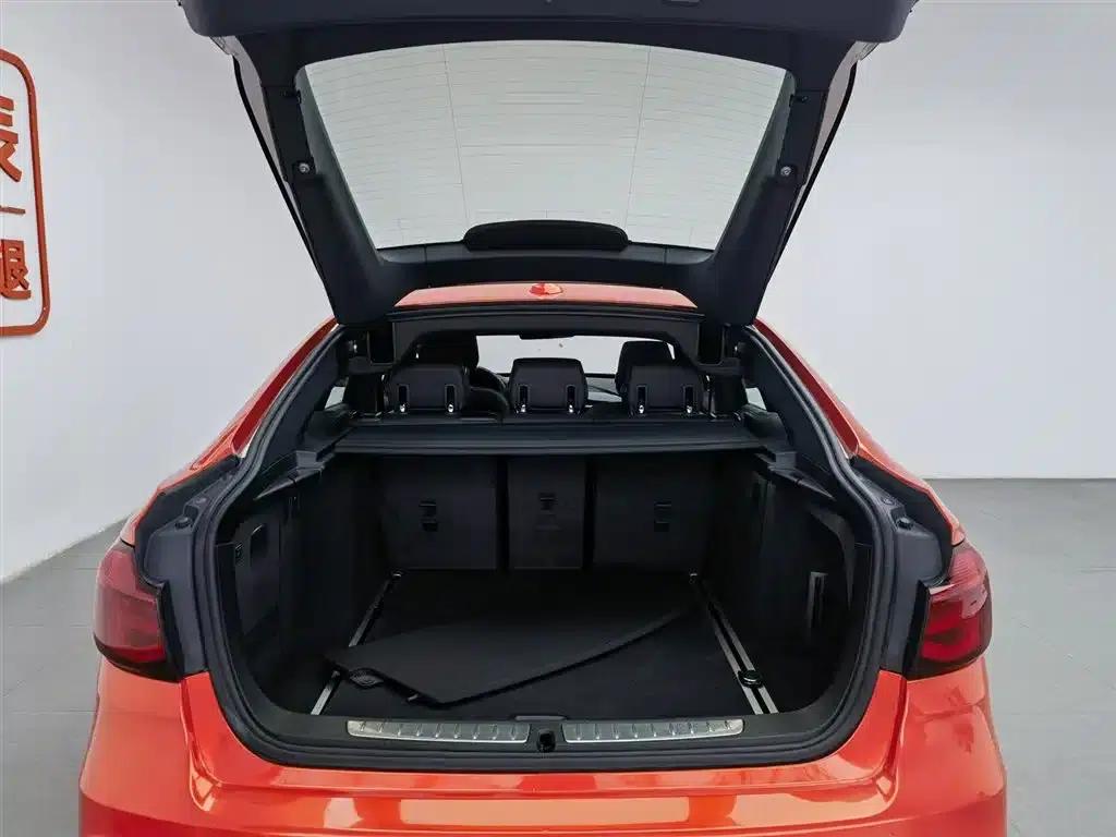 2020 BMW 3 Series GT 320i M Sport Package — миниатюра 16