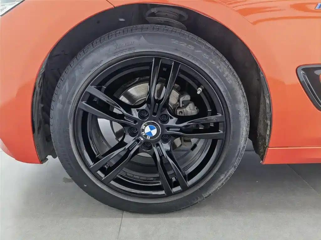 2020 BMW 3 Series GT 320i M Sport Package — миниатюра 17