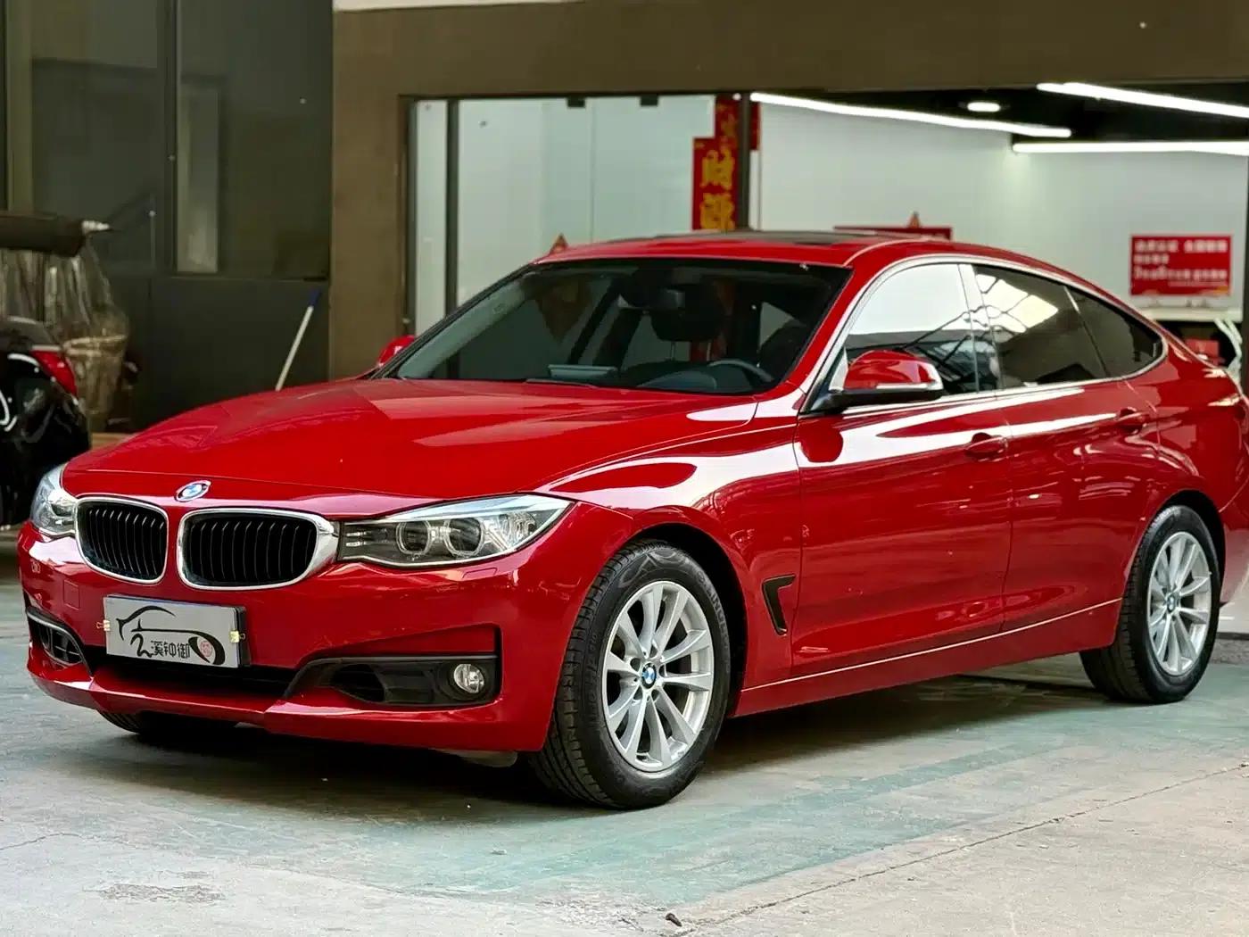 BMW 3 Series GT 2014 320i Leading Edition — миниатюра 1