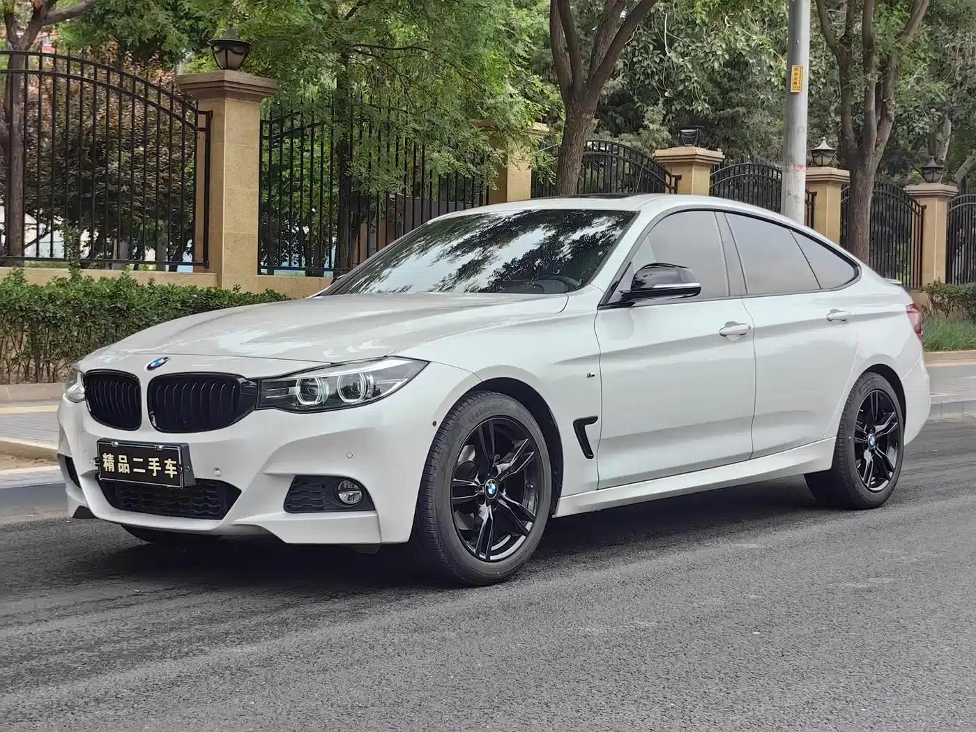 BMW 3 Series GT 2020 320i M Sport Shadow Edition — миниатюра 1