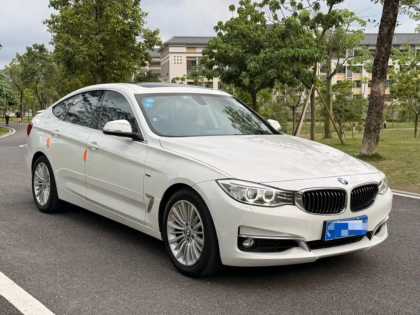 2014 BMW 3 Series GT 320i Design Package — миниатюра 3