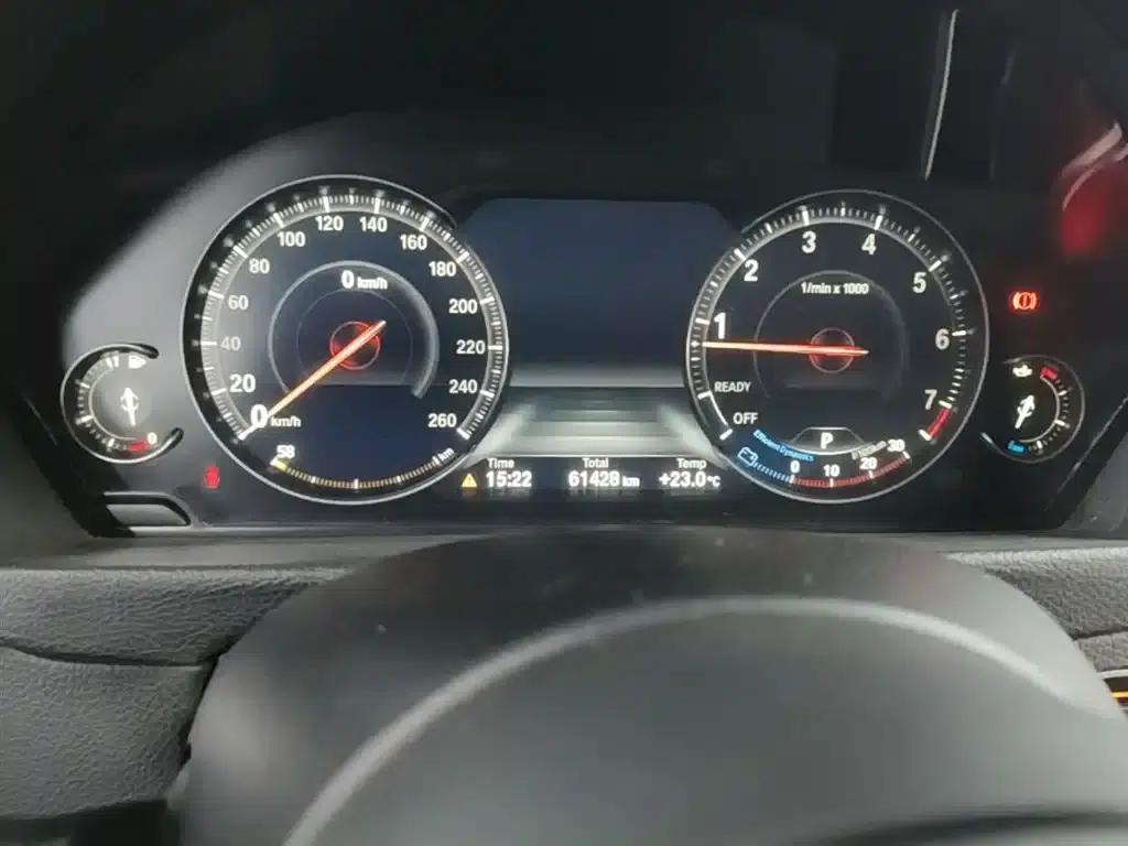 2019 BMW 3 Series GT 320i M Sport Package — миниатюра 12
