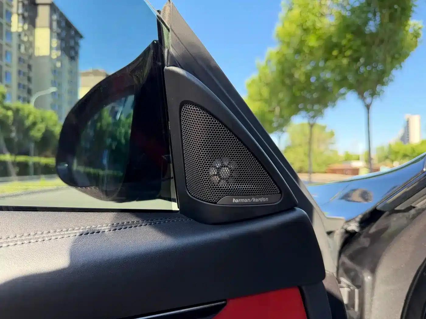 2017 BMW M4 Coupe Fan Edition — миниатюра 11